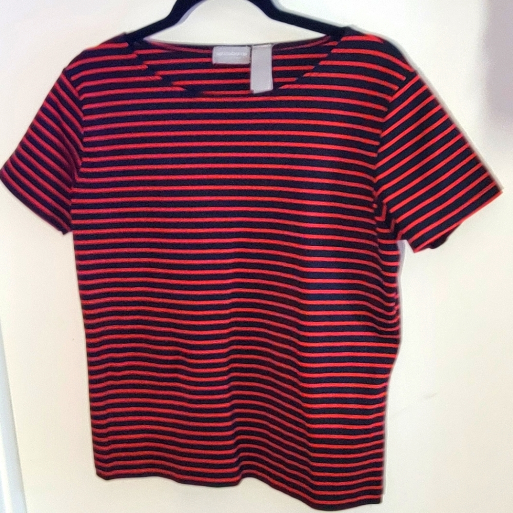 Liz Claiborne Red and Black Striped Stretchy Top